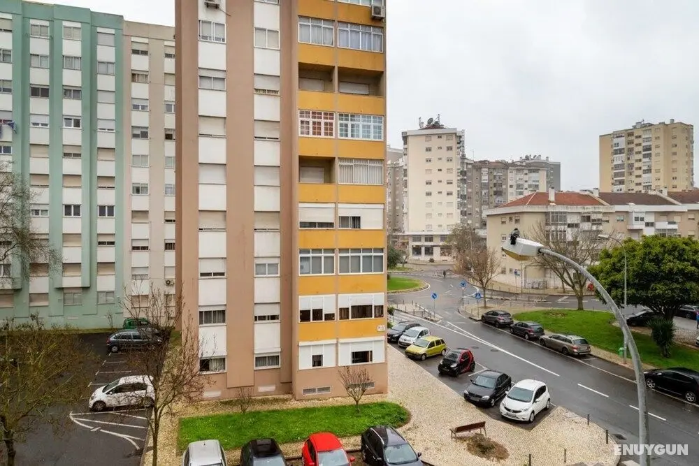 Large Contemporary 3 Bedroom Apartment - Dış Mekan