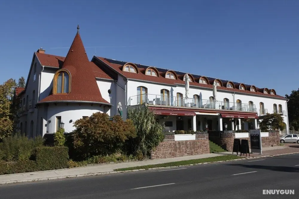 Laroba Wellness Hotel - Dış Mekan