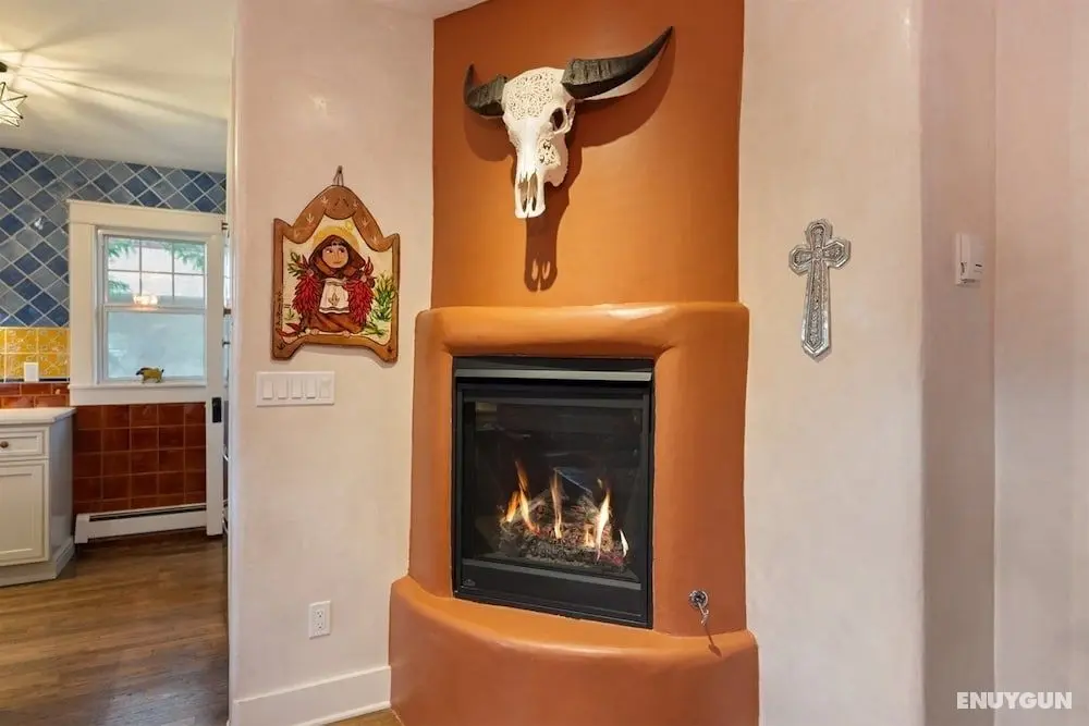 Laughing Llama - Luxury Home Two Blocks From The Plaza - Oda