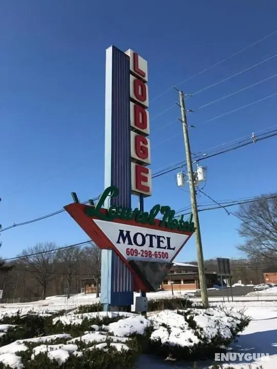 Laurel Notch Motel - Öne Çıkan Resim