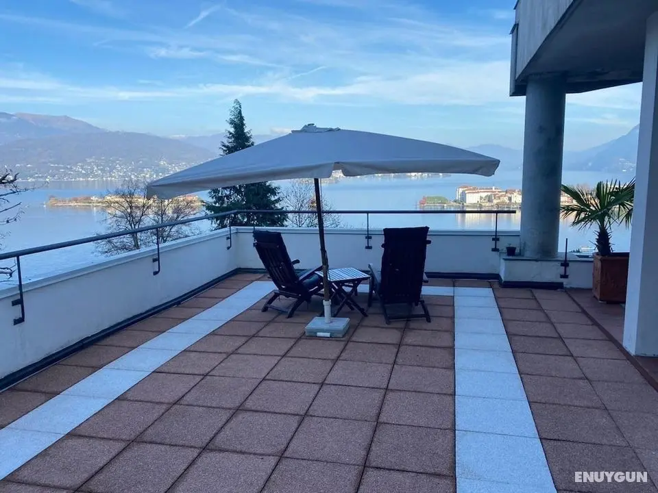Lauren in Stresa With 2 Bedrooms and 2 Bathrooms - Oda