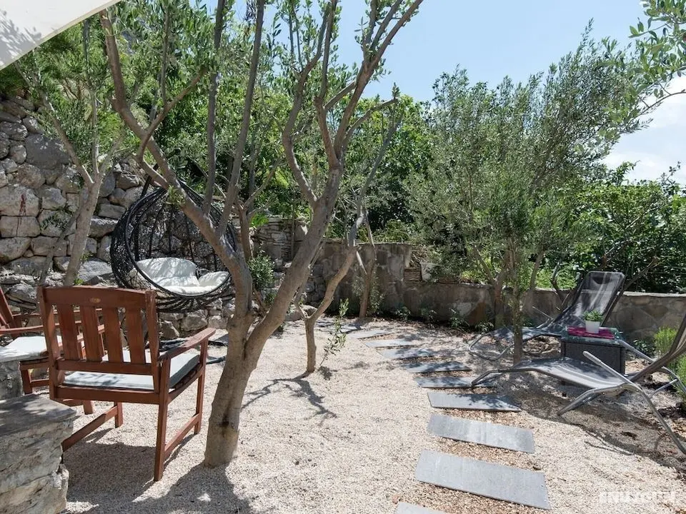Lavish Holiday Home in Podstrana With Garden on the Hills - Dış Mekanlar