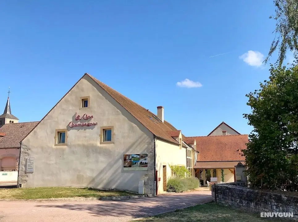 Le clos champagnac at Hotel Golf Chateau de Chailly - Öne Çıkan Resim