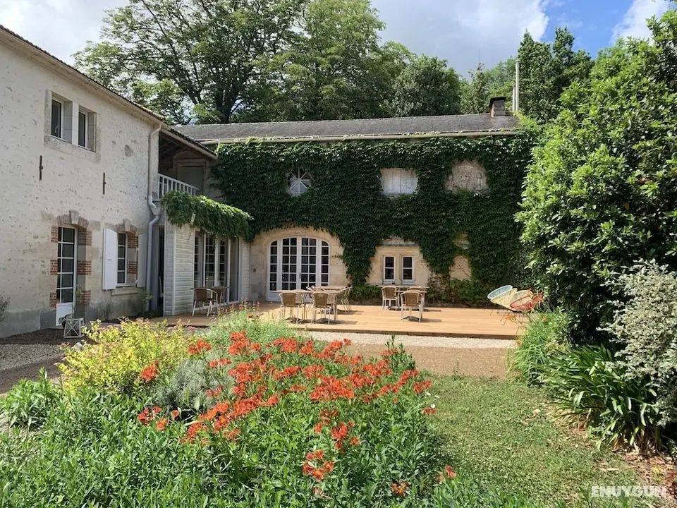 Le Clos de la Court d Aron - Öne Çıkan Resim