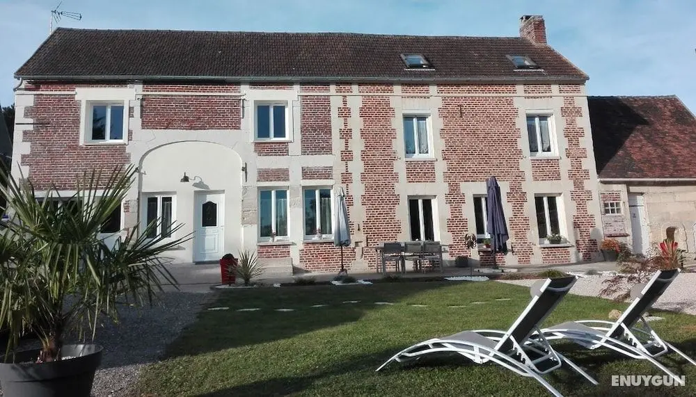 Le clos du Mont César - Öne Çıkan Resim
