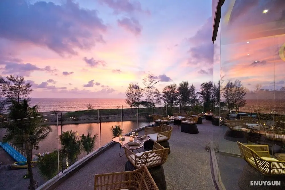 Le Coral Beach Resort and Cafe - Öne Çıkan Resim