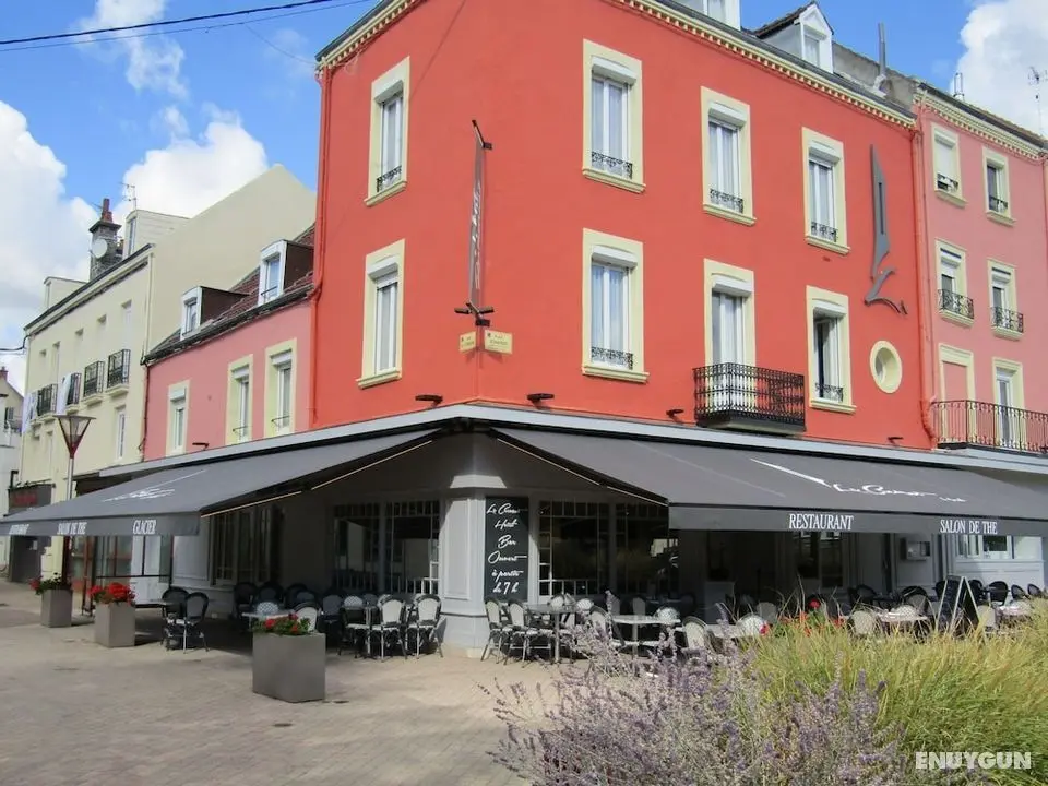 Le Creusot Hôtel - Öne Çıkan Resim