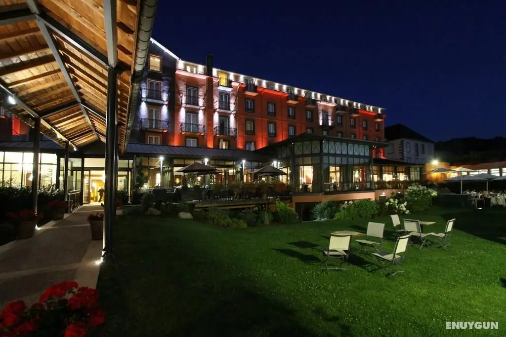 Le Grand Hotel Spa et son Chalet - Genel