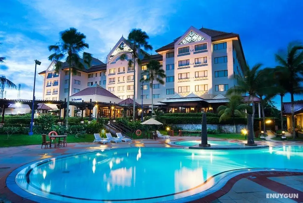 Le Grandeur Balikpapan - Öne Çıkan Resim