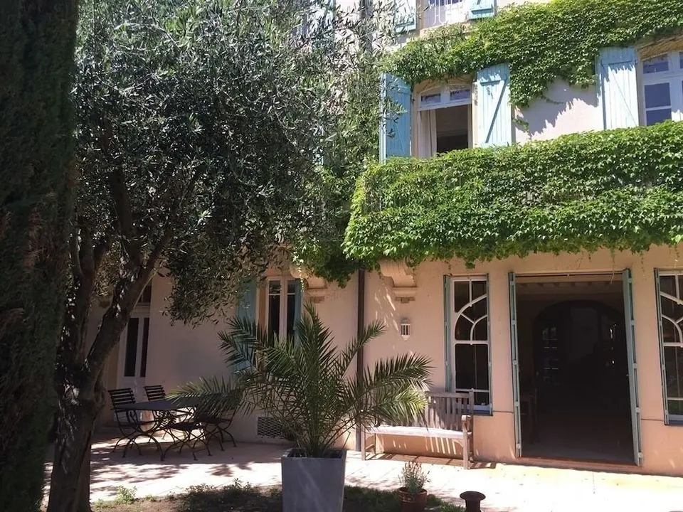 Le Jardin D'homps - Dış Mekan