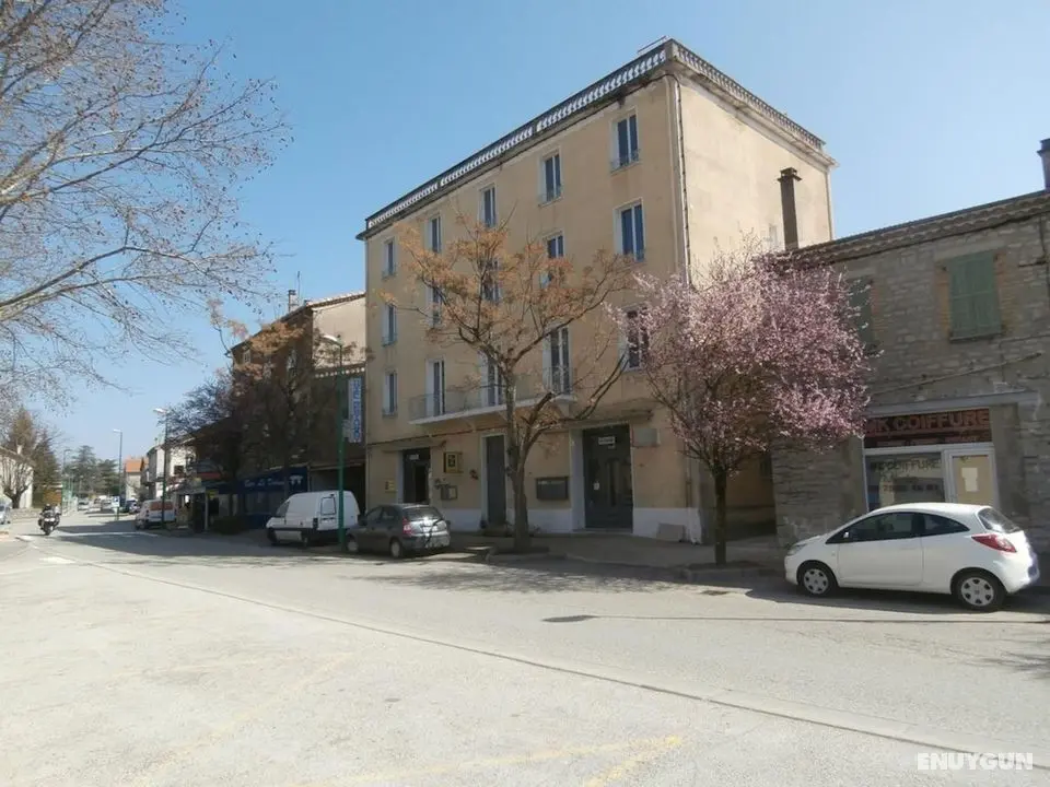 Hotel le Moderne - Dış Mekan