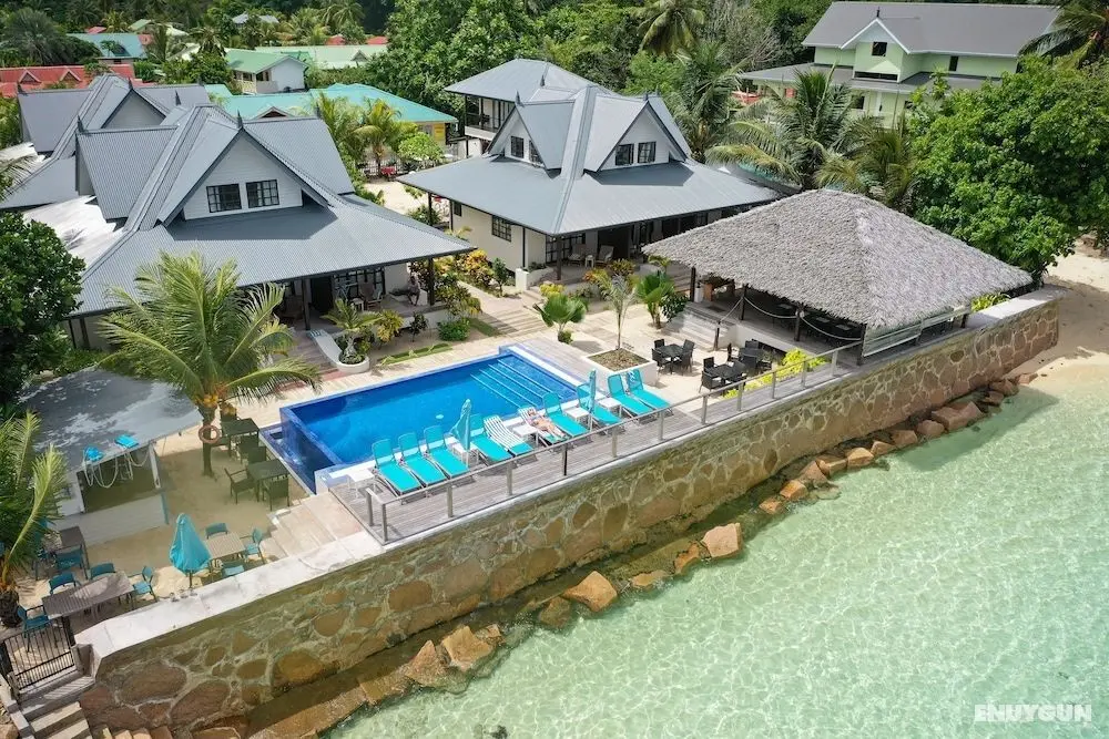 Le Nautique - Luxury Waterfront Hotel - Öne Çıkan Resim