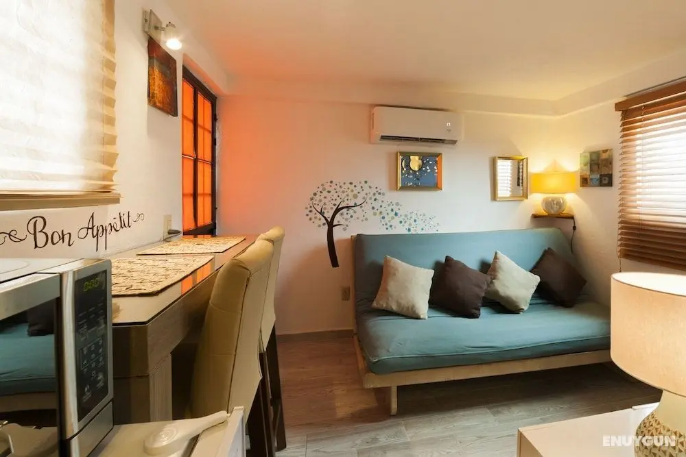 Le Petit Bonheur Studio - Öne Çıkan Resim