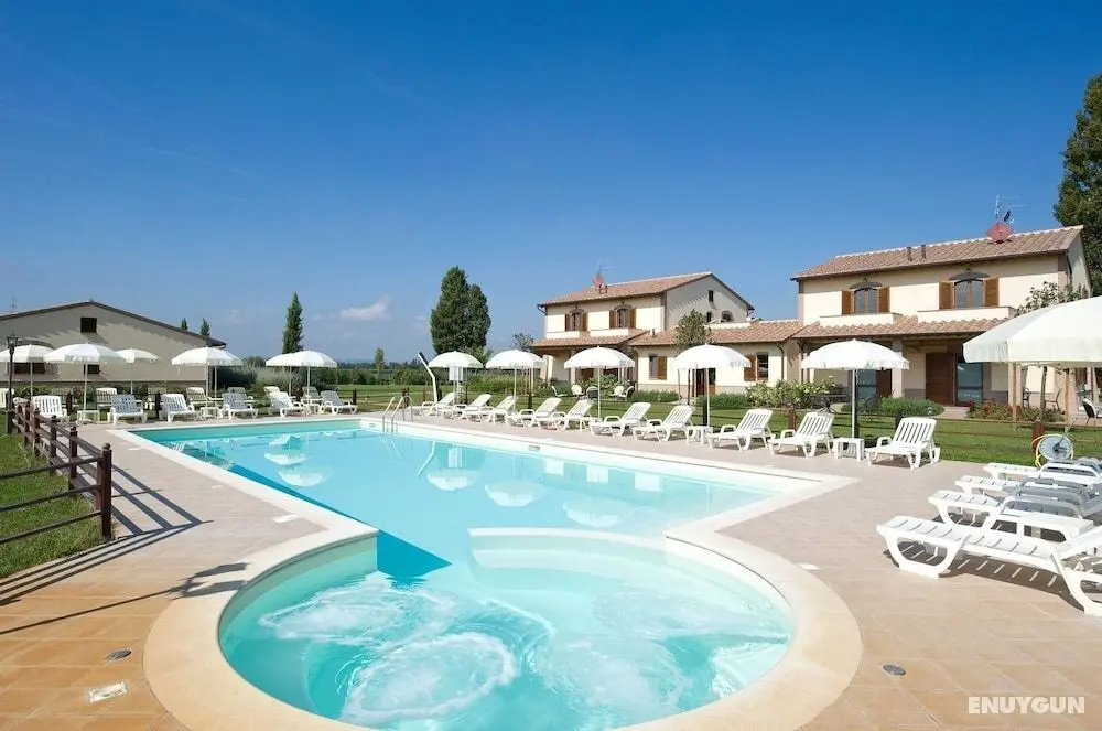 Le Rondini apt With Shared Pool - Öne Çıkan Resim
