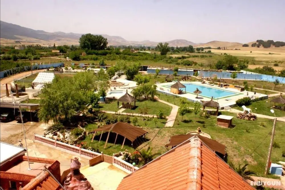 Le Vallon Vert - Club Équestre - Öne Çıkan Resim