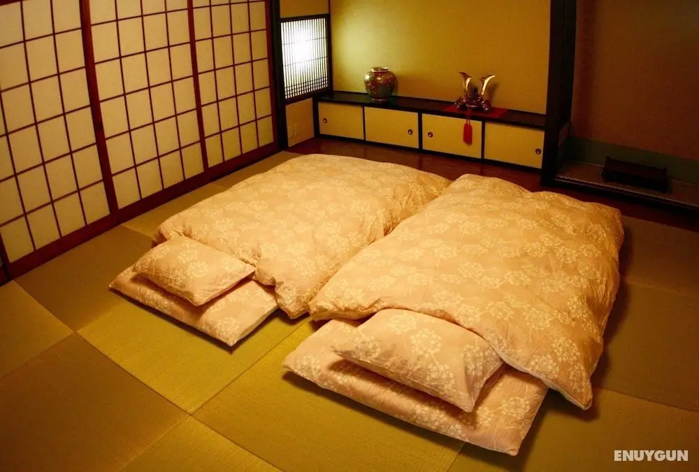 Leeki Studio Kyoto - Öne Çıkan Resim
