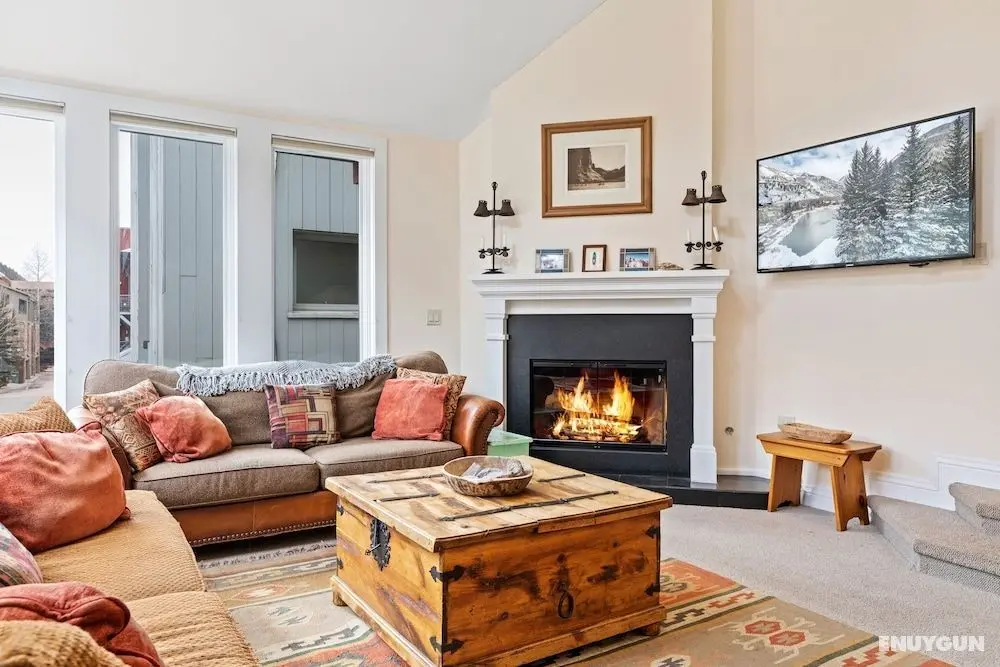 Legacy House by Avantstay Beautiful 4 BR Home in Great Location w/ Hot Tub - Öne Çıkan Resim