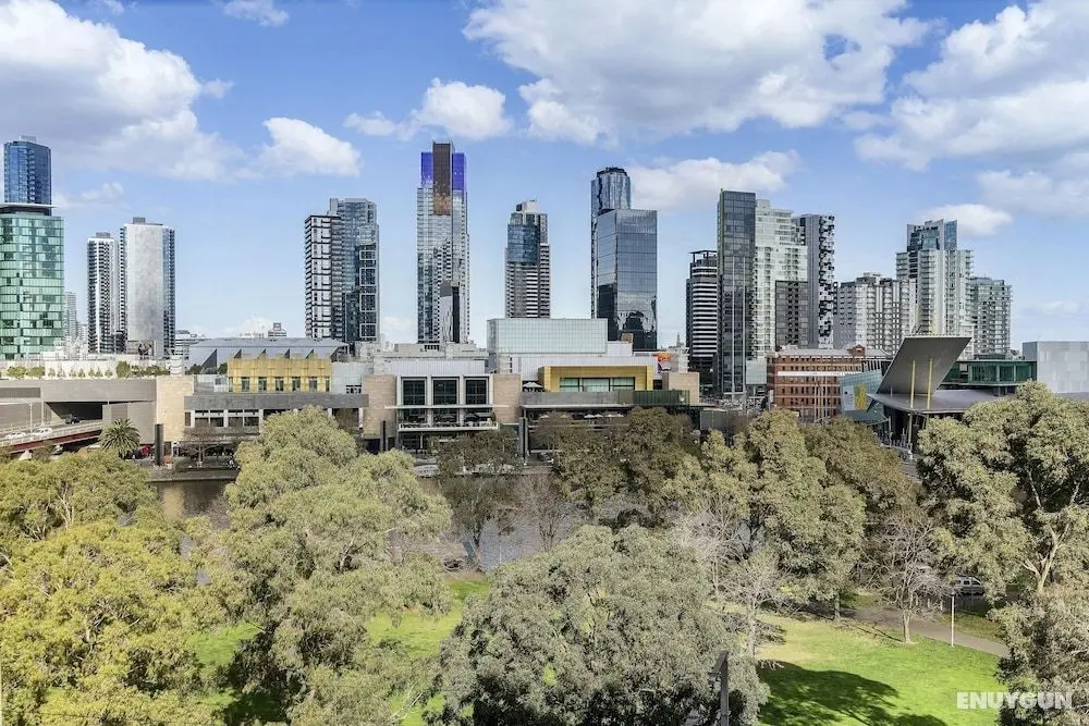 Leila, 1BDR Melbourne Apartment - Oda Manzaraları