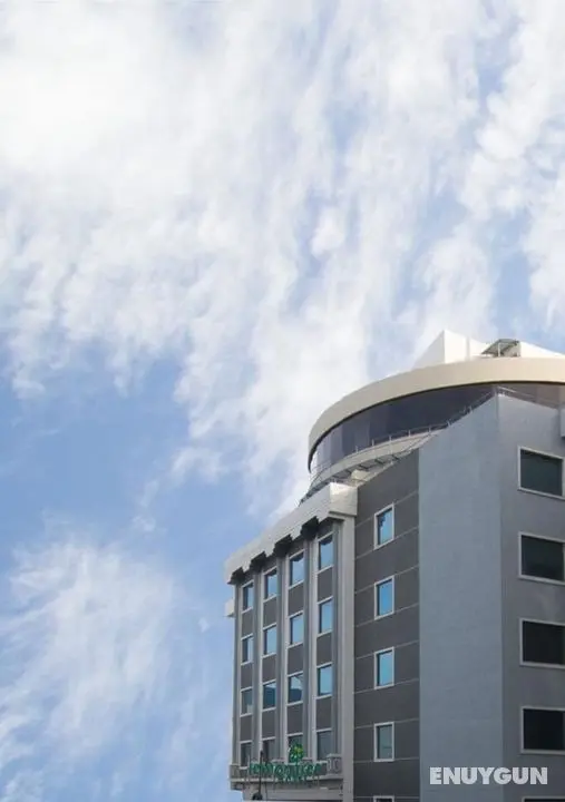 Lemon Tree Hotel Banjara Hills - Öne Çıkan Resim