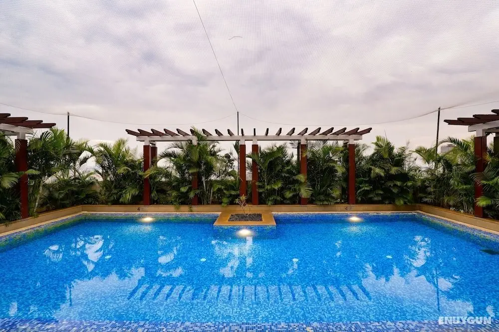Lemon Tree Premier, Ulsoor Lake, Bengaluru - Havuz