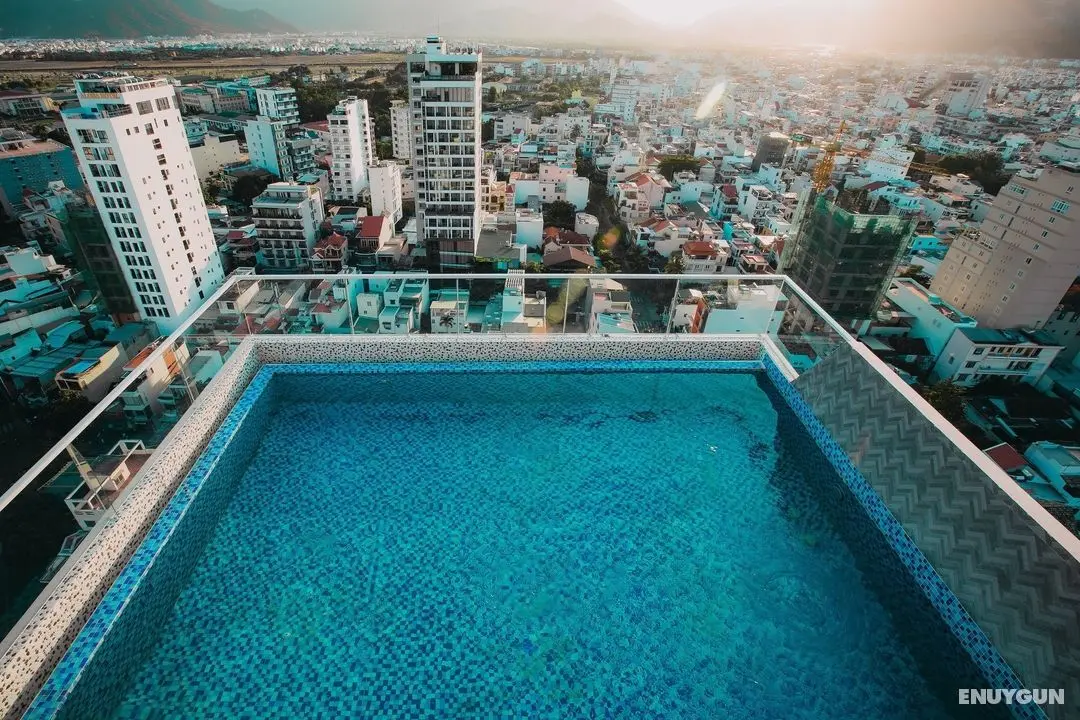 Le's Cham Hotel - Havuz