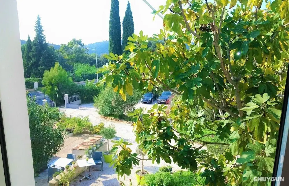 Hotel Les Jardins De Bormes - Dış Mekan