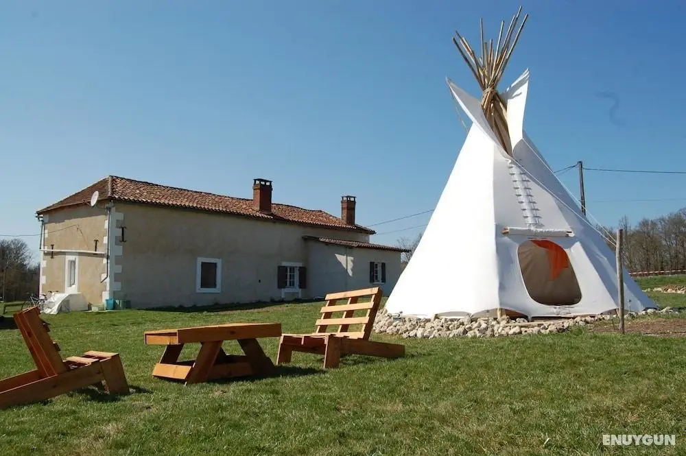 Les Tipis de Bayot - Öne Çıkan Resim
