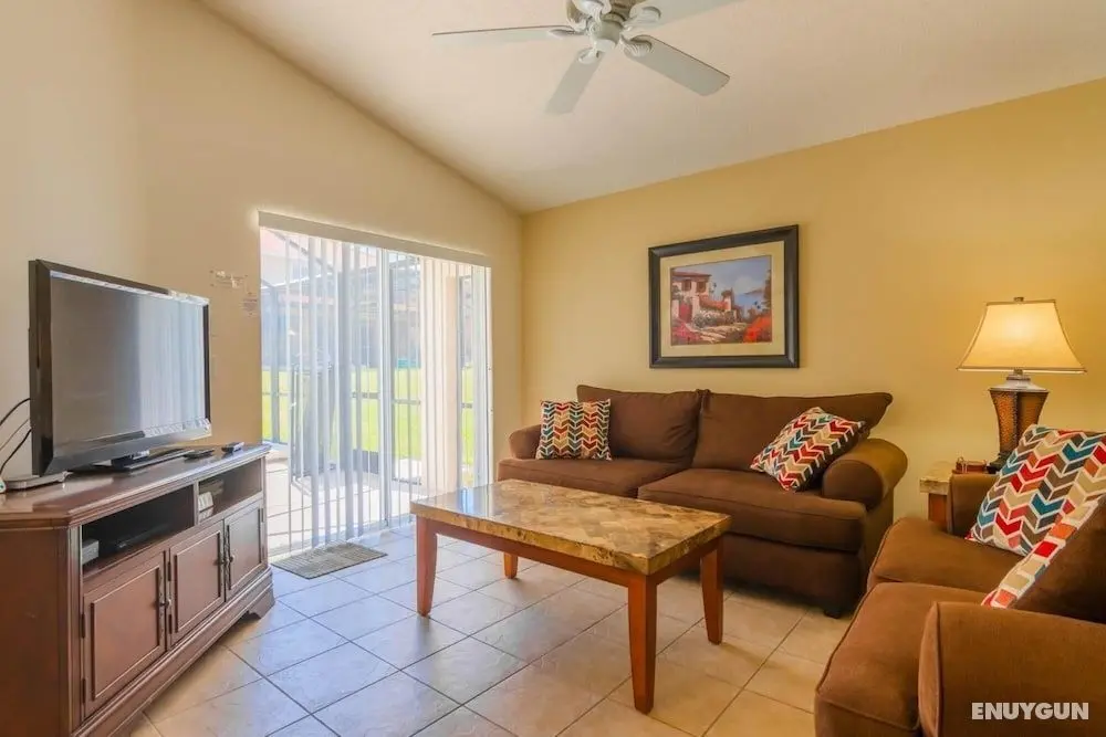 Lesa s Solana Resort Vacation Home - Oda