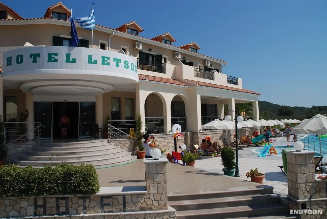 Letsos - Genel