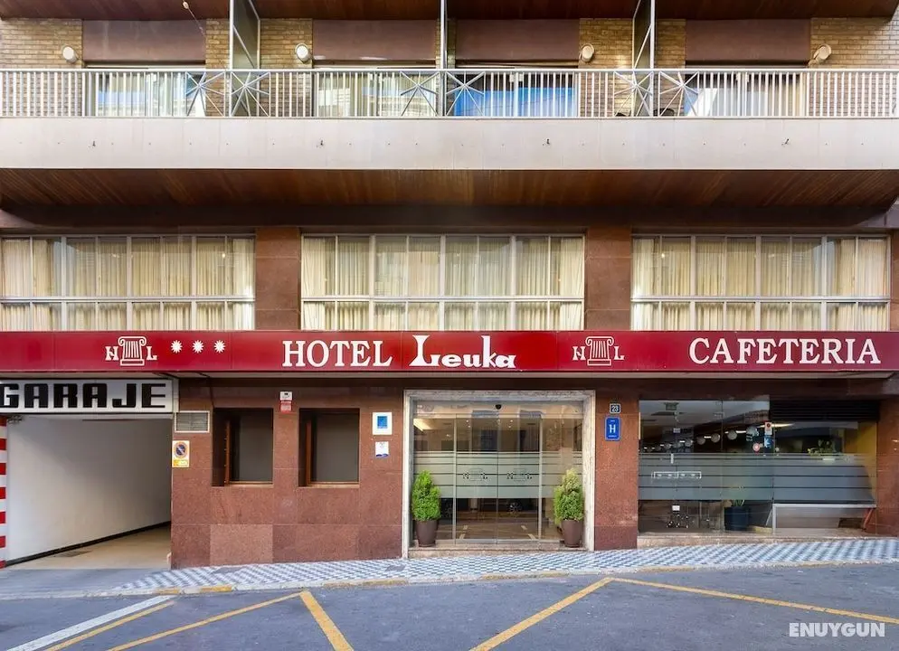 Hotel Leuka - Dış Mekan