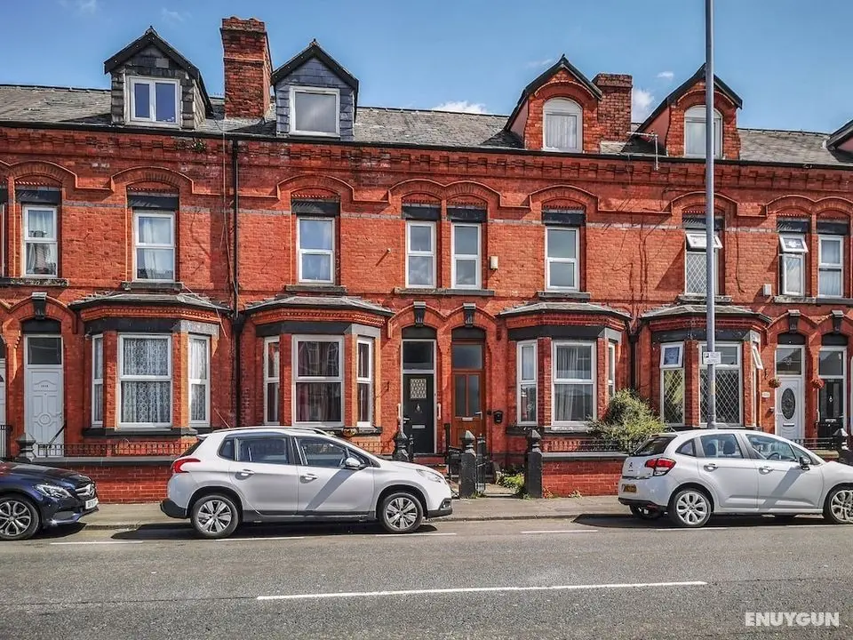 Levenshulme Self-Catering Townhouse - Dış Mekan