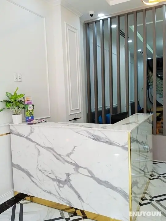 L'Harmonie Hotel in Ben Thanh Market - Lobi
