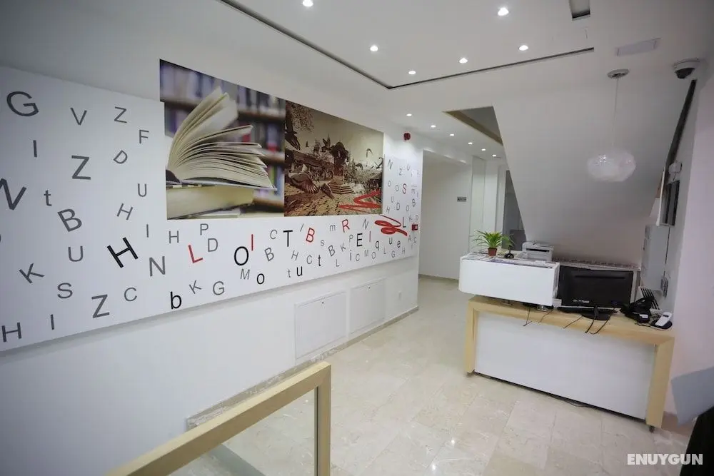 HOTEL LIBRIS boutique - Lobi