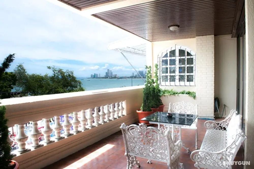 Lido Beach Hotel Pattaya - Oda Düzeni