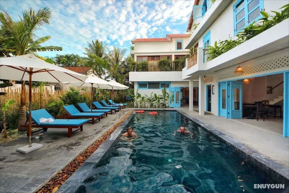 Life Beach Villa - Havuz