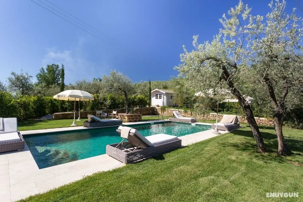 Villa Ligheia - Havuz