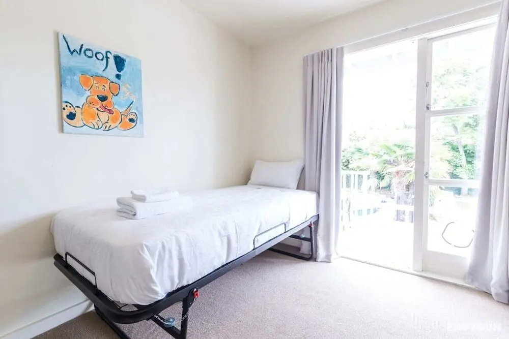 Light-filled Newly Renovated 3 Bedroom Villa in Remuera - Oda