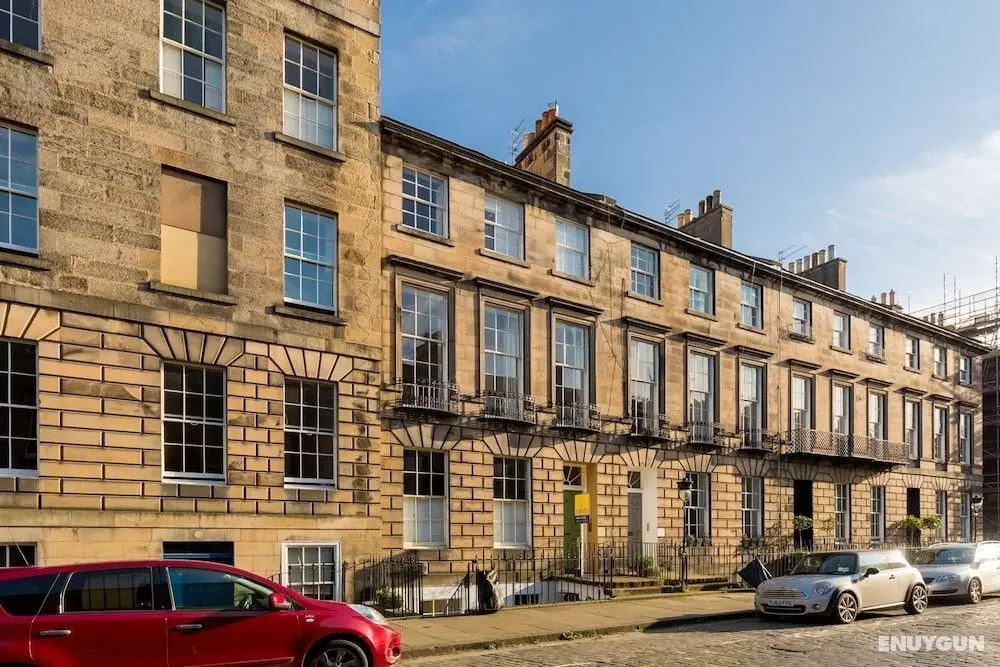 Light and Spacious 2 Bedroom Flat in Heart of Edinburgh - Dış Mekan