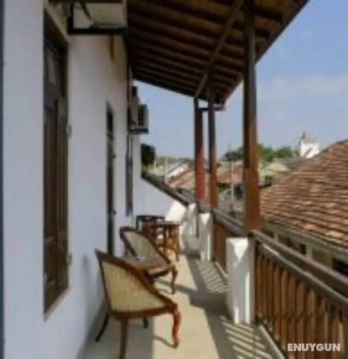 Lighthouse Guest - Öne Çıkan Resim