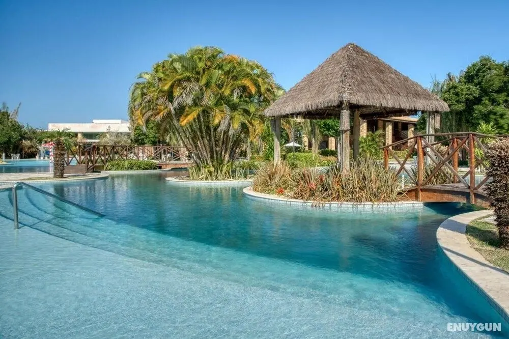 Lindo Apartamento em Condom nio com Piscina - Oda