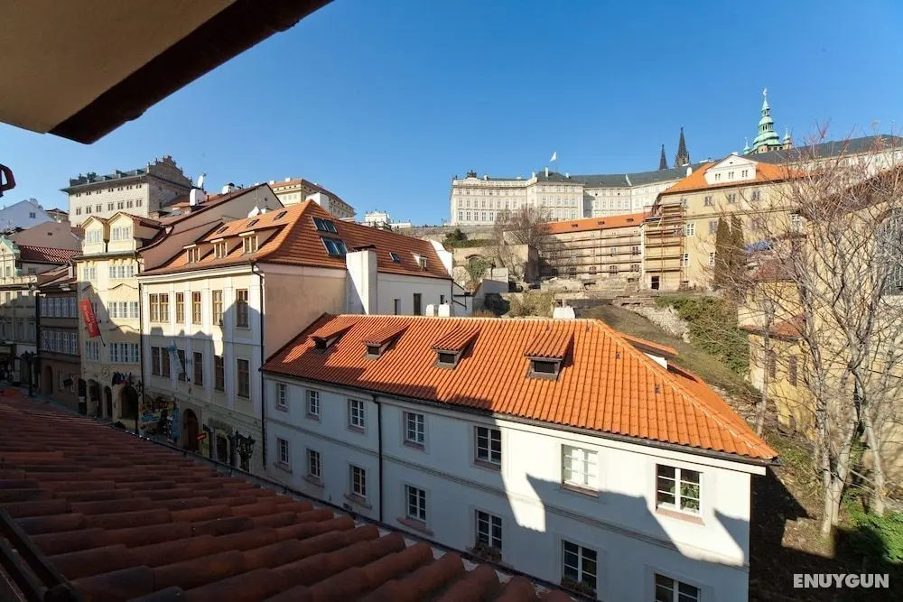 Little Quarter Hostel and Hotel - Konum Öne Çıkanlar