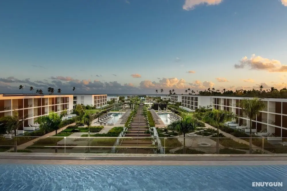 Live Aqua Beach Resort Punta Cana - All Inclusive - Adults Only - Konum Öne Çıkanlar