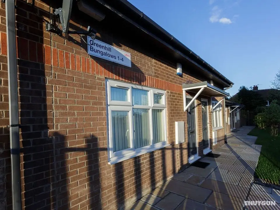 Live in Leeds Greenhill Bungalows - Dış Mekan