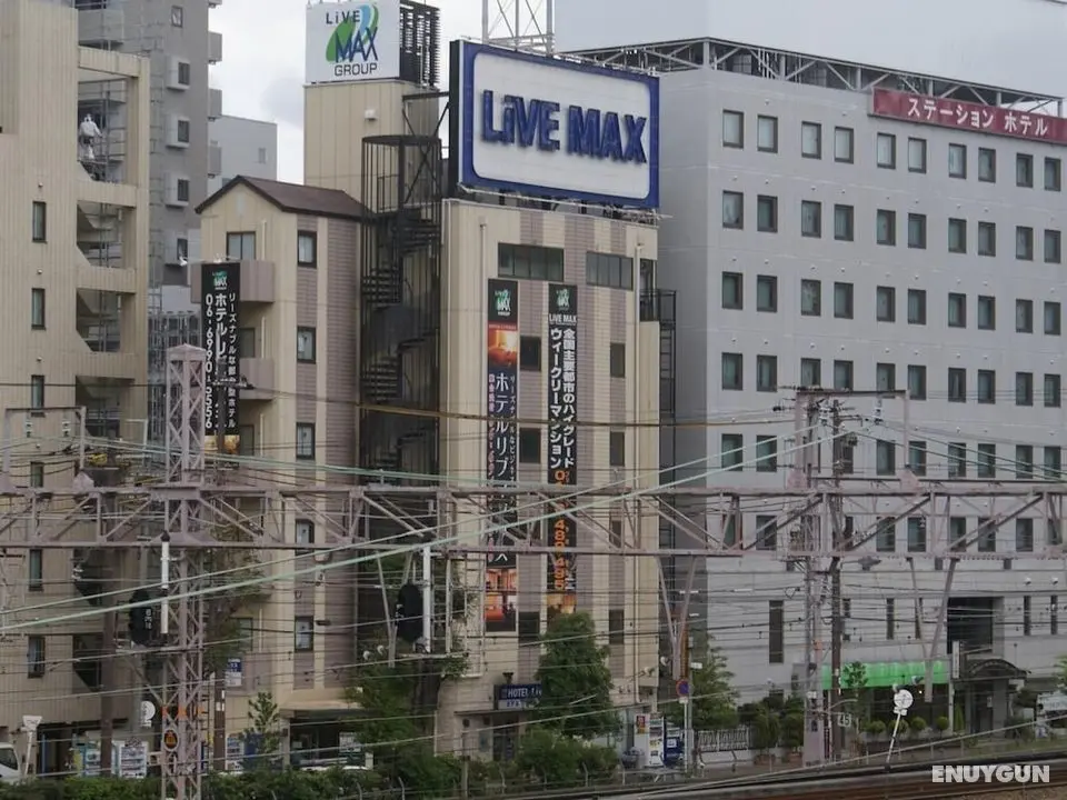 HOTEL LiVEMAX Shin-Osaka - Dış Mekan