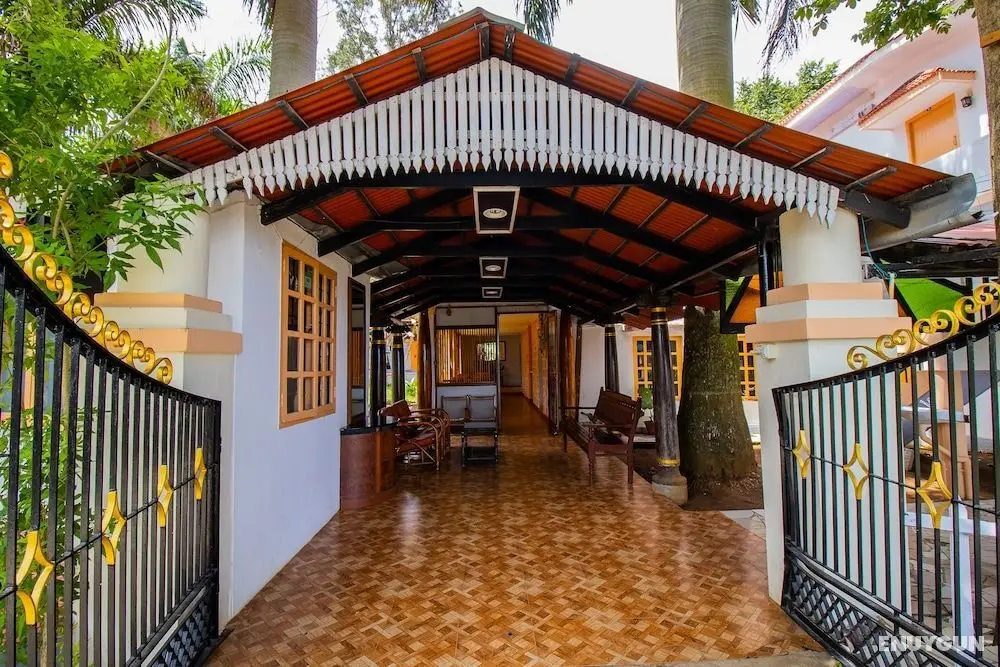 Livgrand Clifton Inn Resort, Yercaud - Residenza - Öne Çıkan Resim