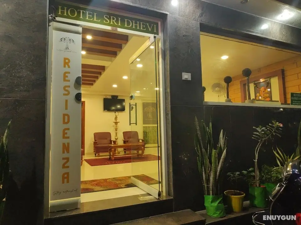 LIVGRAND HOTEL SRI DHEVI Salem - Dış Mekan