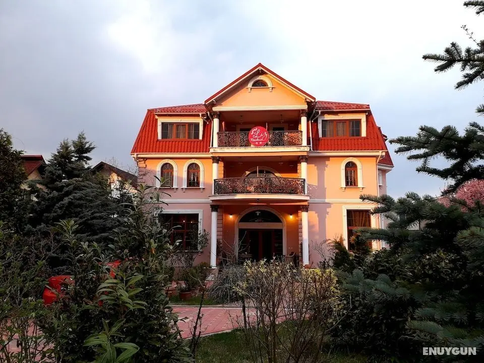 Liz Residence - Öne Çıkan Resim