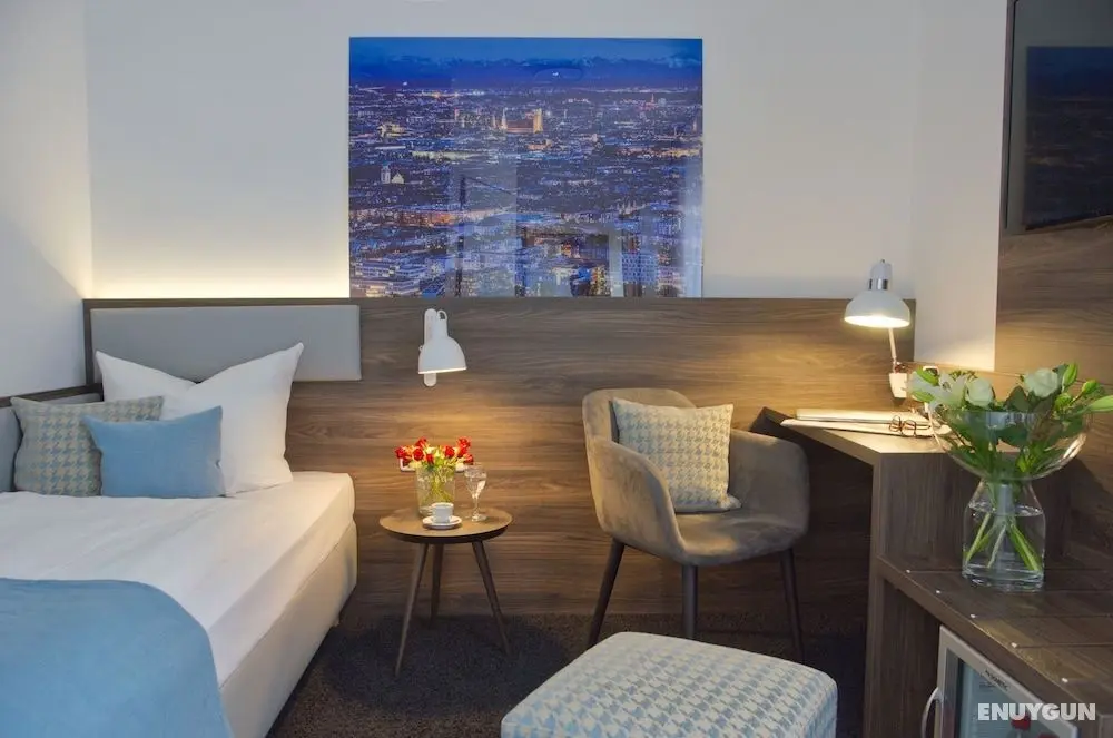 Lizz Hotel Munich - Öne Çıkan Resim