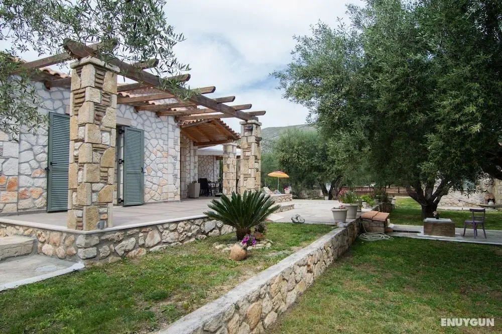 Villa Lobos - Dış Mekan