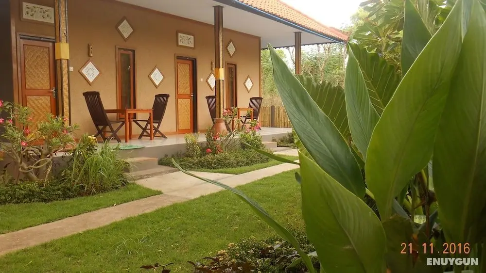 The Local Menjangan - Dış Mekan